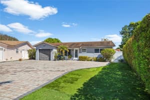 22658 Sw 65th Cir Boca Raton, FL 33428 - MLS#A11966994