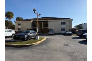 660 W Park Dr 1-201 Miami, FL 33172 - MLS#A11966998