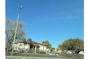 660 W Park Dr 1-201 Miami, FL 33172 - MLS#A11966998