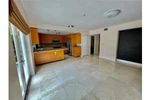 10672 Sw 77th Ave 10672 Pinecrest, FL 33156 - MLS#A11967001