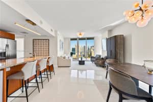 185 SW 7th St APT 2611, Miami, FL 33130, Sold 05/15/26
