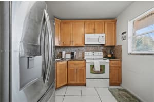 8380 Lagos De Campo Blvd 307 Tamarac, FL 33321 - MLS#A11967014