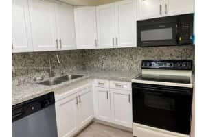 1754 Nw 55th Ave 102 Lauderhill, FL 33313 - MLS#A11967051