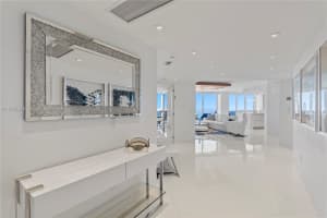Blue Diamond Tower, 4779 Collins Ave APT 3701, Miami Beach, FL 33140, - MLS#A11967056