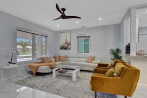 5230 Ne 20th Ave, Fort Lauderdale