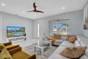 5230 Ne 20th Ave Fort Lauderdale, FL 33308 - MLS#A11967083