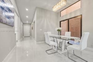 22708 Meridiana Dr Boca Raton, FL 33433 - MLS#A11967130