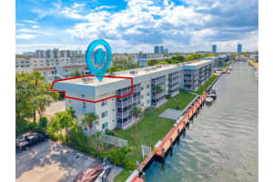 3849 Ne 169th St 412 North Miami Beach, FL 33160 - MLS#A11967166