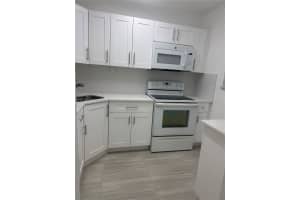 17255 Sw 95th Ave 211 Palmetto Bay, FL 33157 - MLS#A11967186