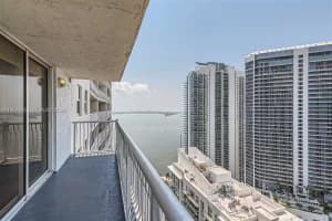 1200 Brickell Bay Dr 3923 Miami, FL 33131 - MLS#A11967192