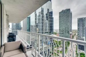 1200 Brickell Bay Dr APT 3923, Miami, FL 33131, Sold 06/11/26
