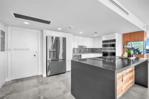 7135 Collins Ave 736 Miami Beach, FL 33141 - MLS#A11967233