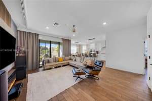 2454 Primrose Pl, Oakland Park