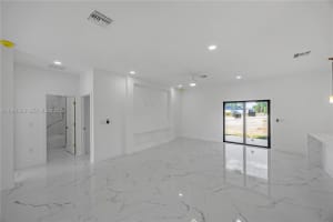 809 Vance Ave E , Lehigh Acres, FL 33974 - MLS#A11967263