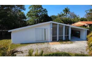 11600 Ne 6th Ave, Biscayne Park