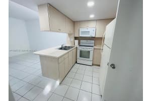 2170 W 60th St 16205 Hialeah, FL 33016 - MLS#A11967295