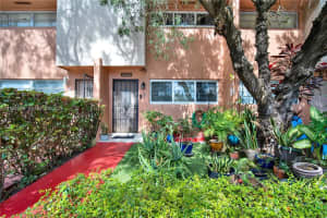 10881 Sw 6th St 7 Sweetwater, FL 33174 - MLS#A11967296