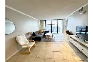 800 Parkview Dr 1007 Hallandale Beach, FL 33009 - MLS#A11967350