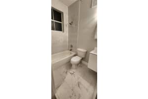 MLS# A11967357, Miami Lakes, Florida 33016