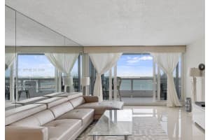 1717 N Bayshore Dr A-1132 Miami, FL 33132 - MLS#A11967361