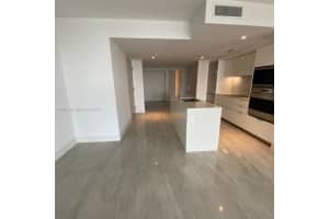 9521 E Bay Harbor Dr 605 Bay Harbor Islands, FL 33154 - MLS#A11967398