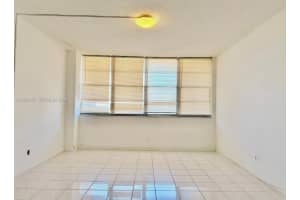 2025 Ne 164th St 706 North Miami Beach, FL 33162 - MLS#A11967451