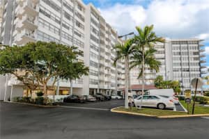 1200 Ne Miami Gardens Dr 905w, Miami