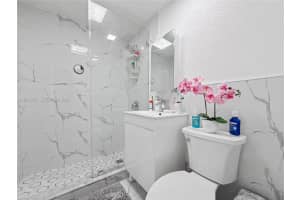 9560 Nw 32nd Ave Miami, FL 33147 - MLS#A11967472