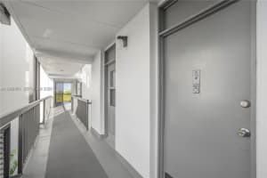 20500 W Country Club Dr 607 Aventura, FL 33180 - MLS#A11967479