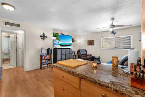 1423 Holly Heights Dr 18 Fort Lauderdale, FL 33304 - MLS#A11967516