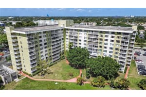 4400 Hillcrest Dr 720c Hollywood, FL 33021 - MLS#A11967519