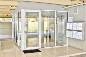 437 SW 7th St APT 308, Miami, FL 33130, - MLS#A11967528