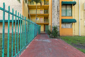 606 W 81st St APT 302, Hialeah, FL 33014, - MLS#A11967544