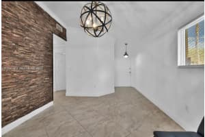 985 Ne 33rd Ter 201 Homestead, FL 33033 - MLS#A11967588