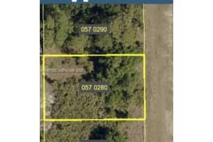 414/416 S Bell Blvd Lehigh Acres, FL 33974 - MLS#A11967592
