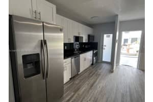 2430 Ne 135th St 105 North Miami, FL 33181 - MLS#A11967614