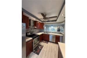 3910 Inverrary Blvd 803-b Lauderhill, FL 33319 - MLS#A11967622