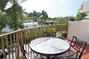 210 Sea View Dr 408 Key Biscayne, FL 33149 - MLS#A11967626