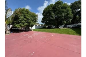 735 Ne 152nd St Miami, FL 33162 - MLS#A11967631