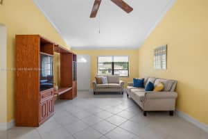 101 Ne 2nd Pl 0 Dania Beach, FL 33004 - MLS#A11967682