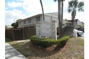 15690 Sw 82nd Cir Ln 9-1, Miami