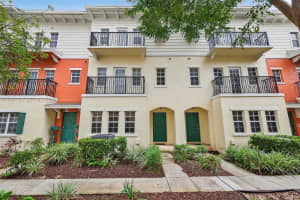 617 Sw 1st Ave Pompano Beach, FL 33060 - MLS#A11967702