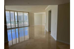 21055 Yacht Club Dr 1009 Aventura, FL 33180 - MLS#A11967720