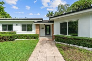 4020 Riviera Dr Coral Gables, FL 33146 - MLS#A11967758