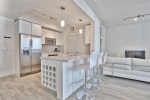 999 Sw 1st Ave 2415 Miami, FL 33130 - MLS#A11967778