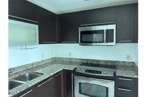 950 Brickell Bay Dr 2007 Miami, FL 33131 - MLS#A11967801