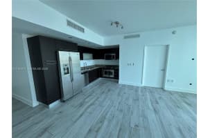 950 Brickell Bay Dr 2007 Miami, FL 33131 - MLS#A11967801