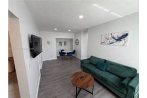 10002 E Bay Harbor Dr 6 Bay Harbor Islands, FL 33154 - MLS#A11967813