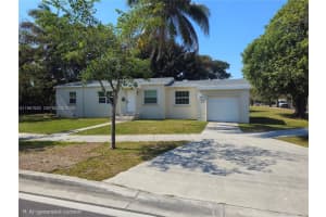 1400 62nd Ave , West Miami, FL 33144 Sold 04/17/26