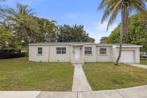 1400 62nd Ave , West Miami, FL 33144 Sold 04/17/26